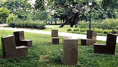 105_S_Burton_Derekszogu_szek_1983