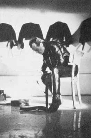 108_J_Klauke__A_szekek_melankoliaja_1983